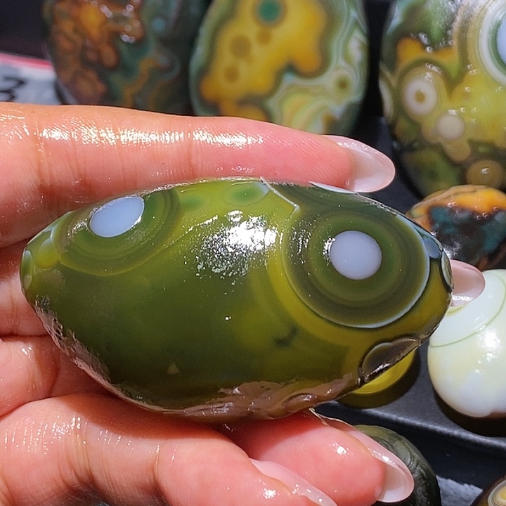 玛瑙/玉髓未镶嵌珠宝奇石104