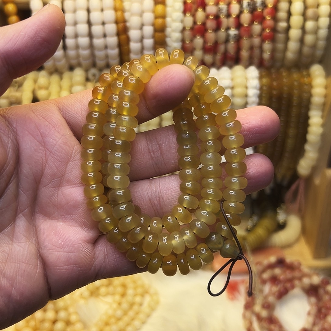 把件桃核0.9冰花羊角108