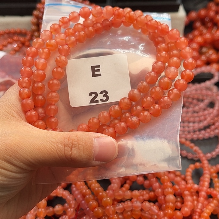 南红玛瑙未镶嵌多样性发货默认微瑕称重7mm