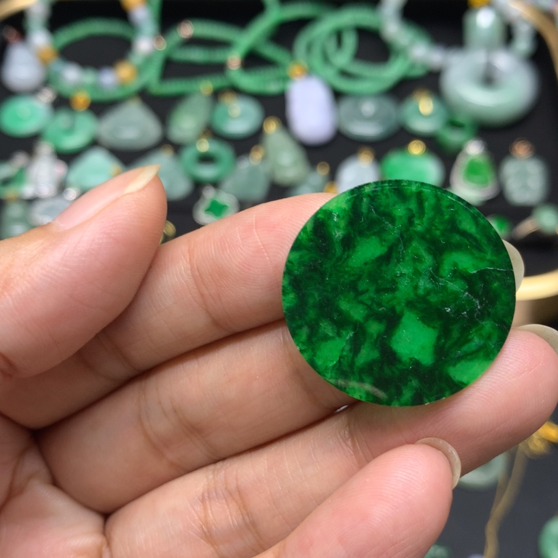 吊坠(不含链)未镶嵌翡翠有纹裂