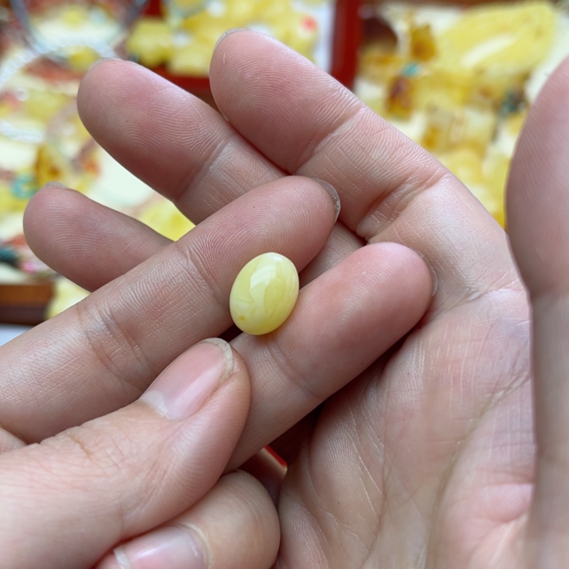【闪购商品】蜜蜡裸石未镶嵌配饰