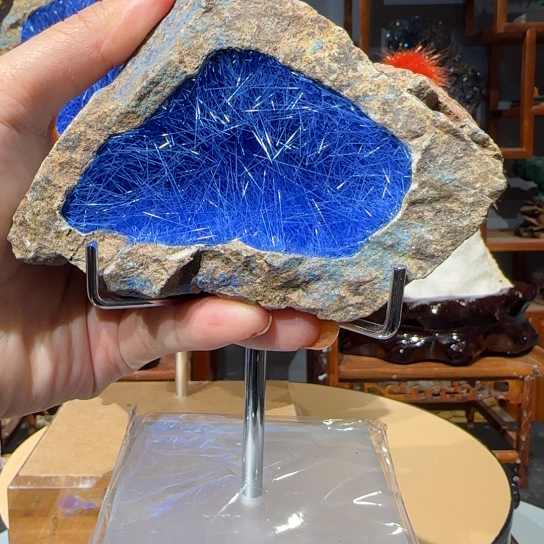 夹***干石材蓝铜矿发晶1111