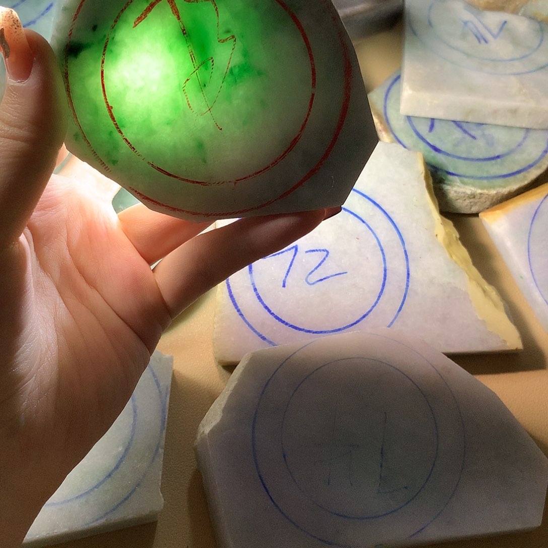 未镶嵌手镯翡翠57。56