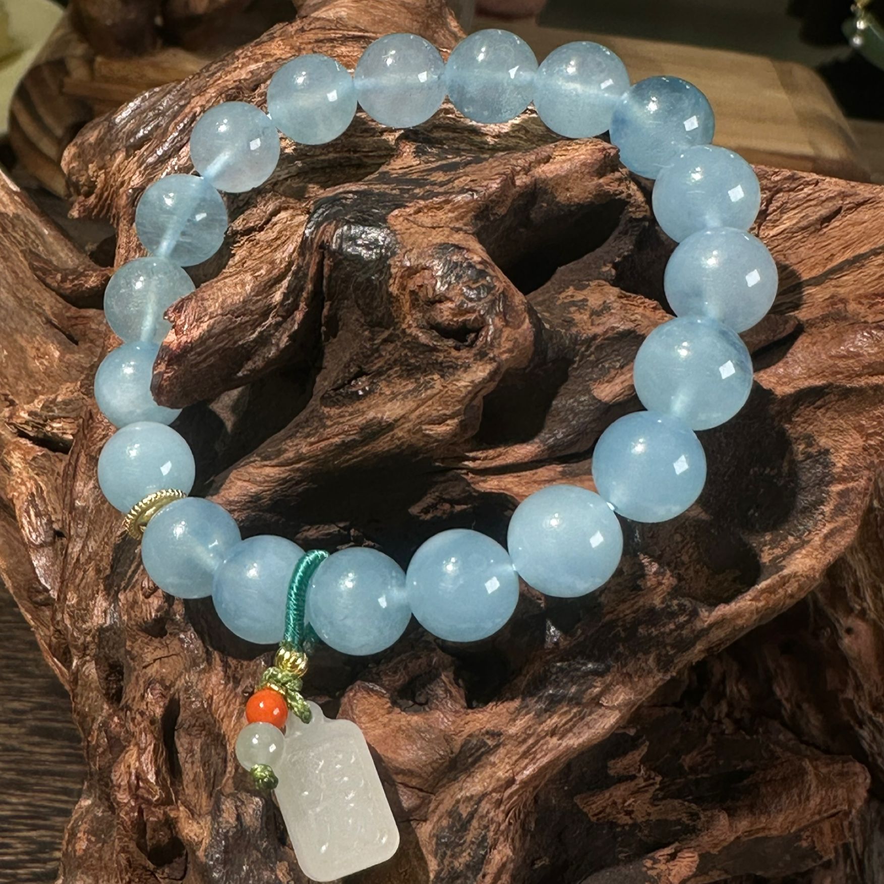 冰蓝 海蓝宝水晶配和田白玉牌手串HX065