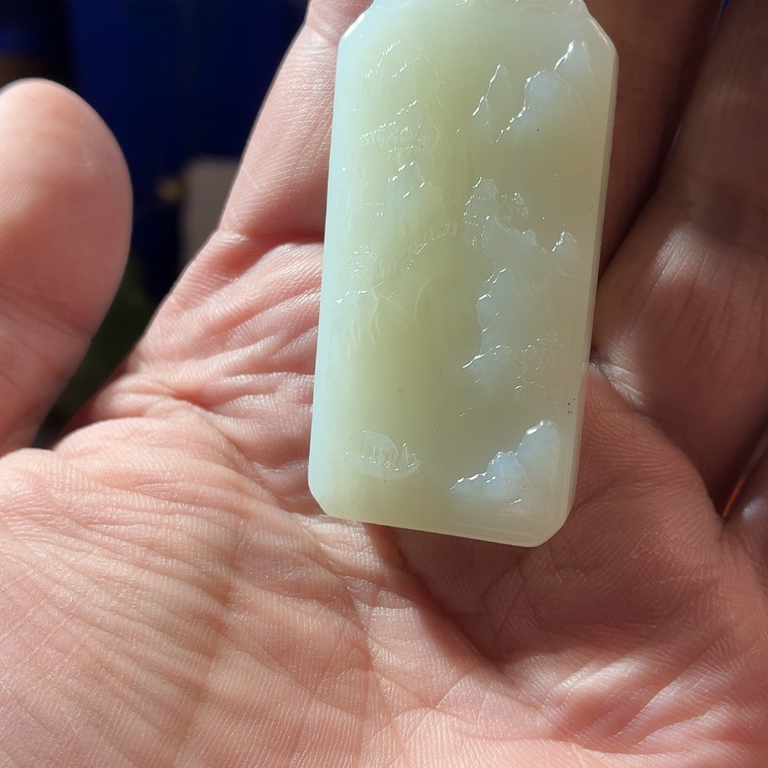 和田玉（糖玉）未镶嵌颈饰