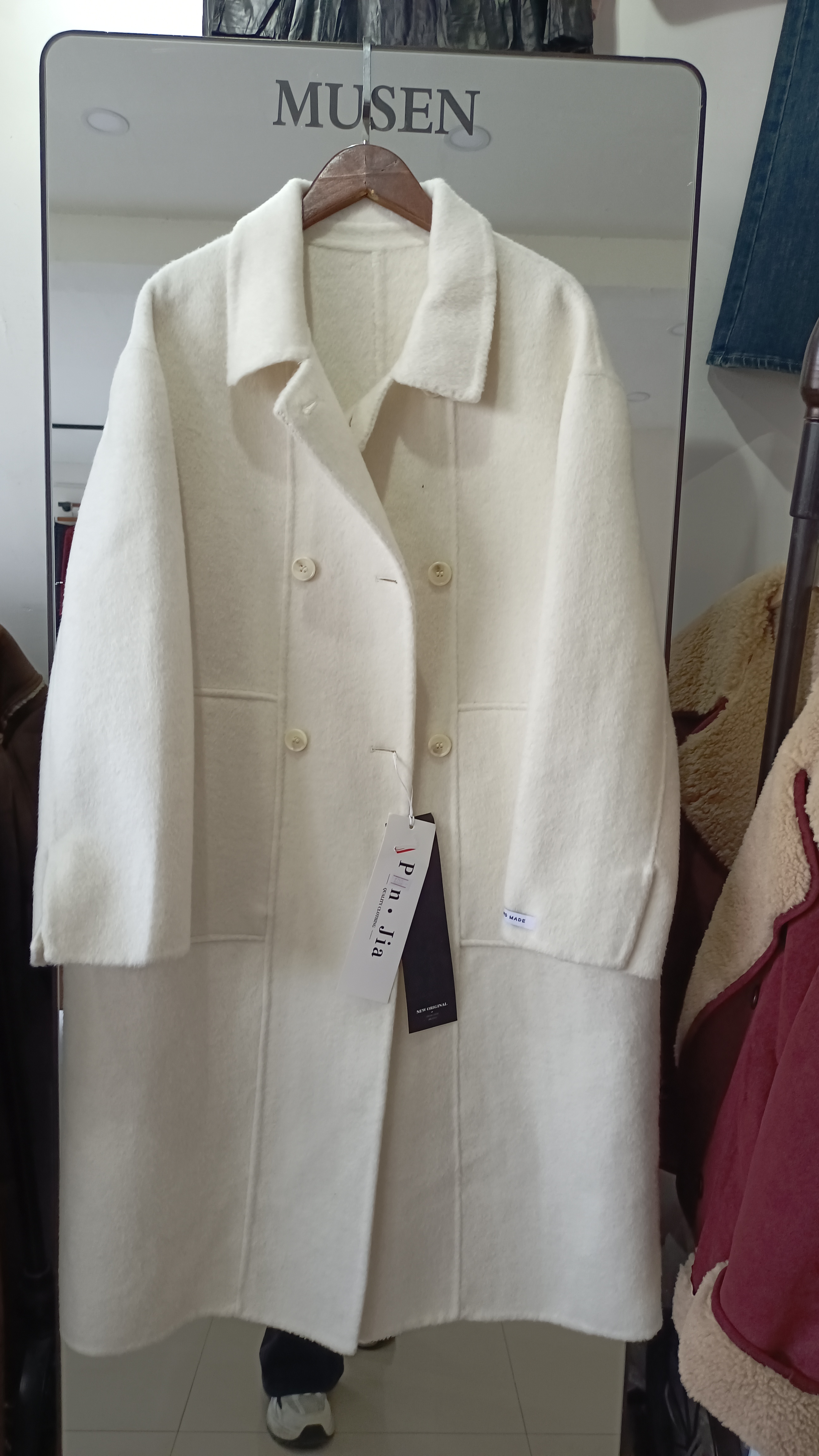 2024新款中长款羊绒大衣