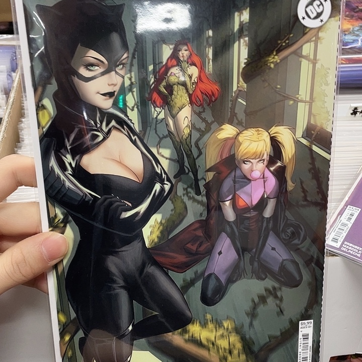 哥谭魅影第一期变体