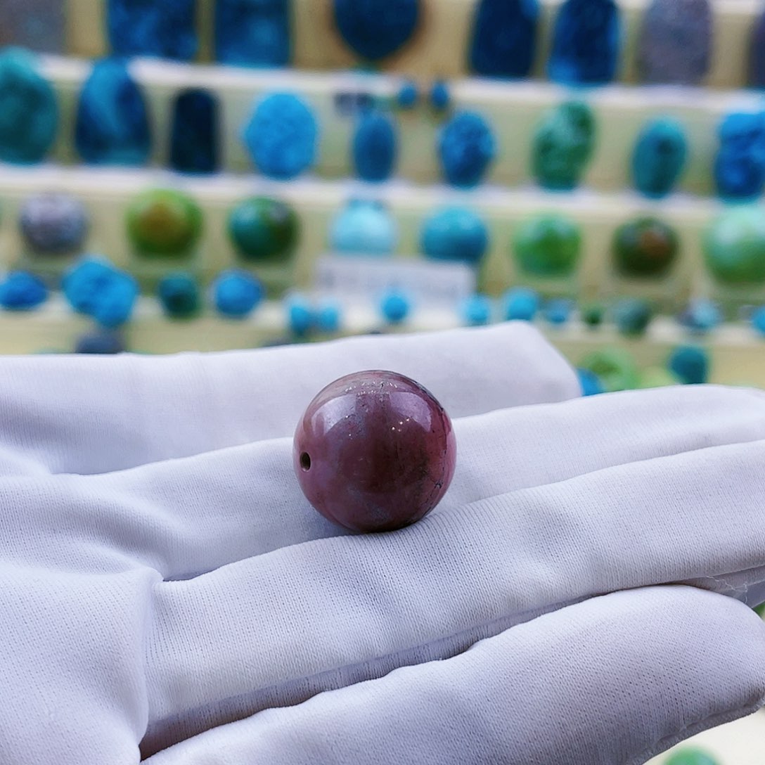 绿松石颈饰未镶嵌老*哥