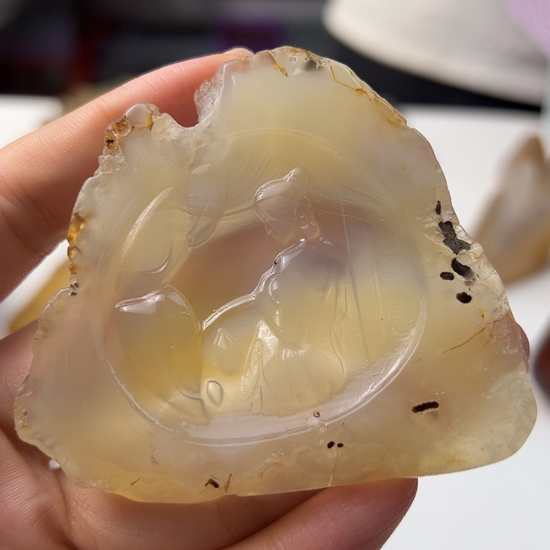 未镶嵌颈饰玛瑙/玉髓