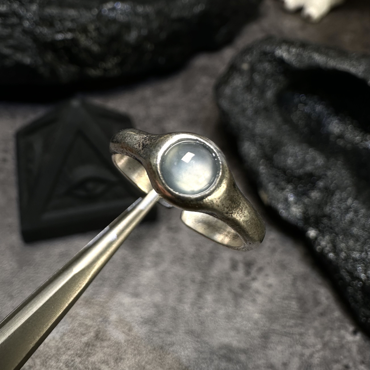 #微瑕特价 高冰白钢素圈戒指 介意勿拍 天然缅甸翡翠