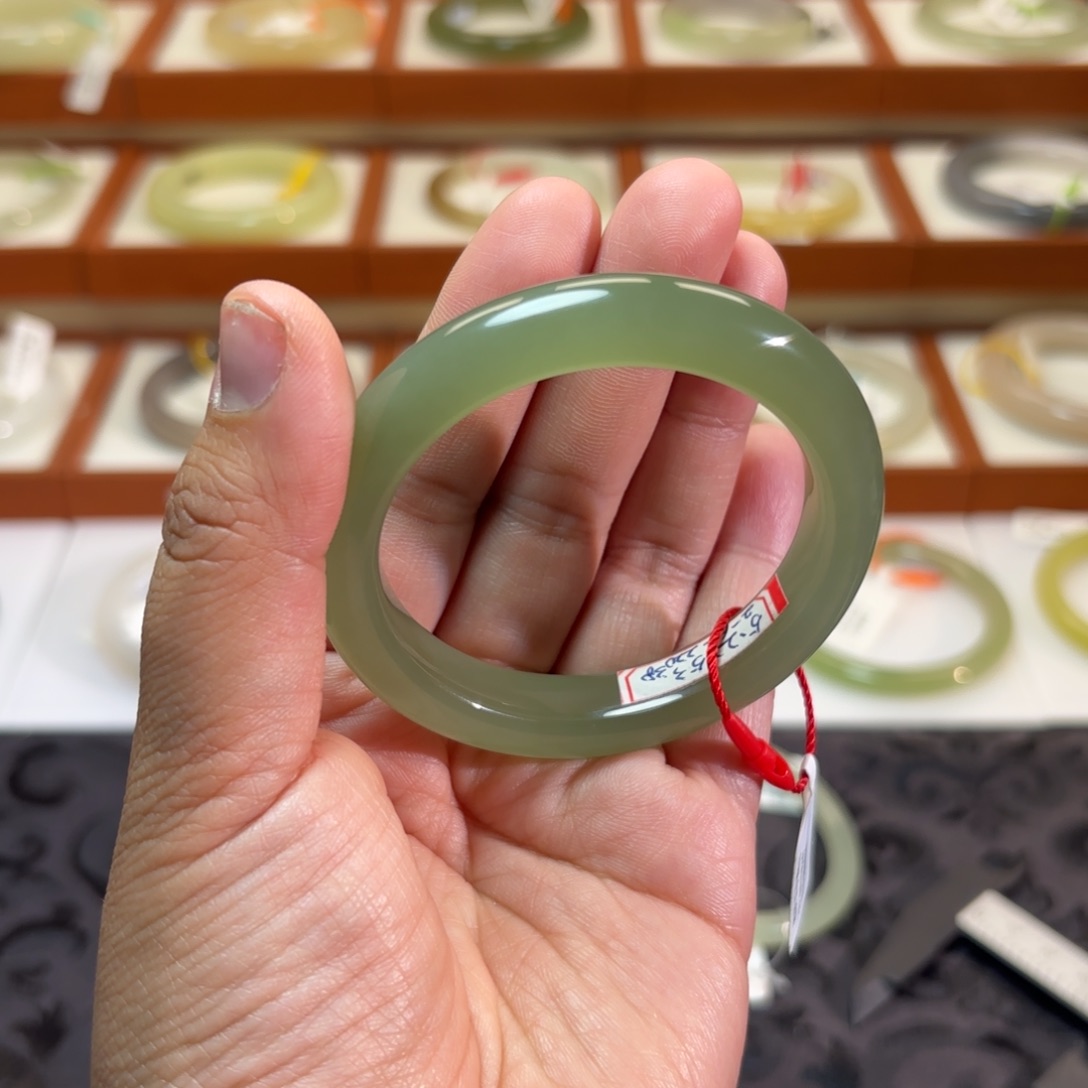 和田玉未镶嵌手镯冰晴绿猫眼手镯