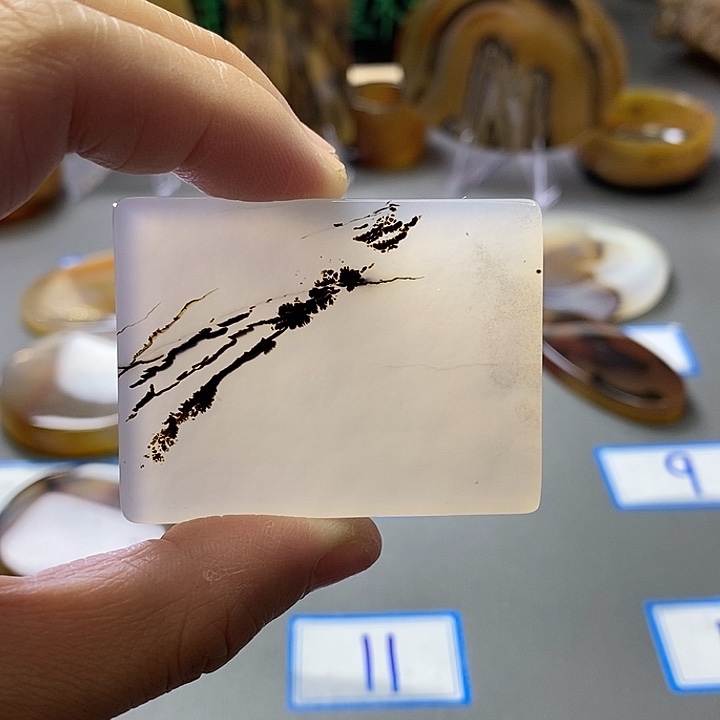 玛瑙/玉髓未镶嵌珠宝半成品