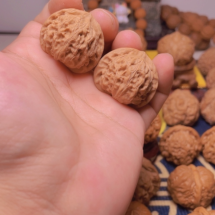 文玩核桃吊坠34全品宫灯