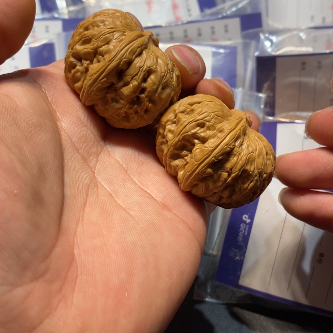 文玩核桃把件43元宝福利138