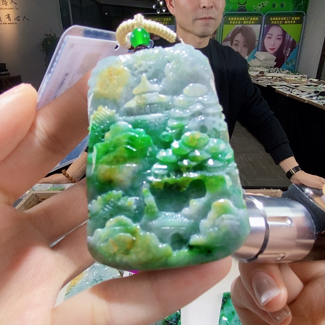 颈饰未镶嵌翡翠翡翠