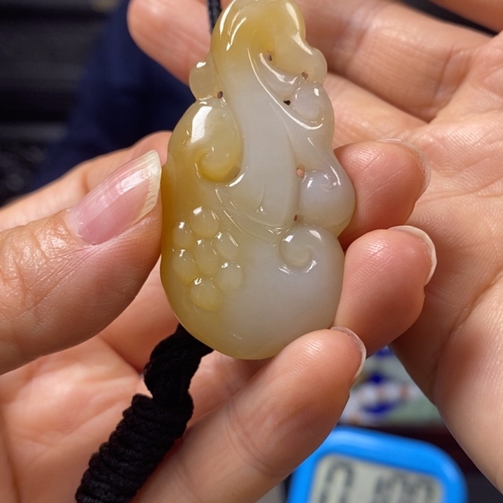 和田玉挂件未镶嵌?**?