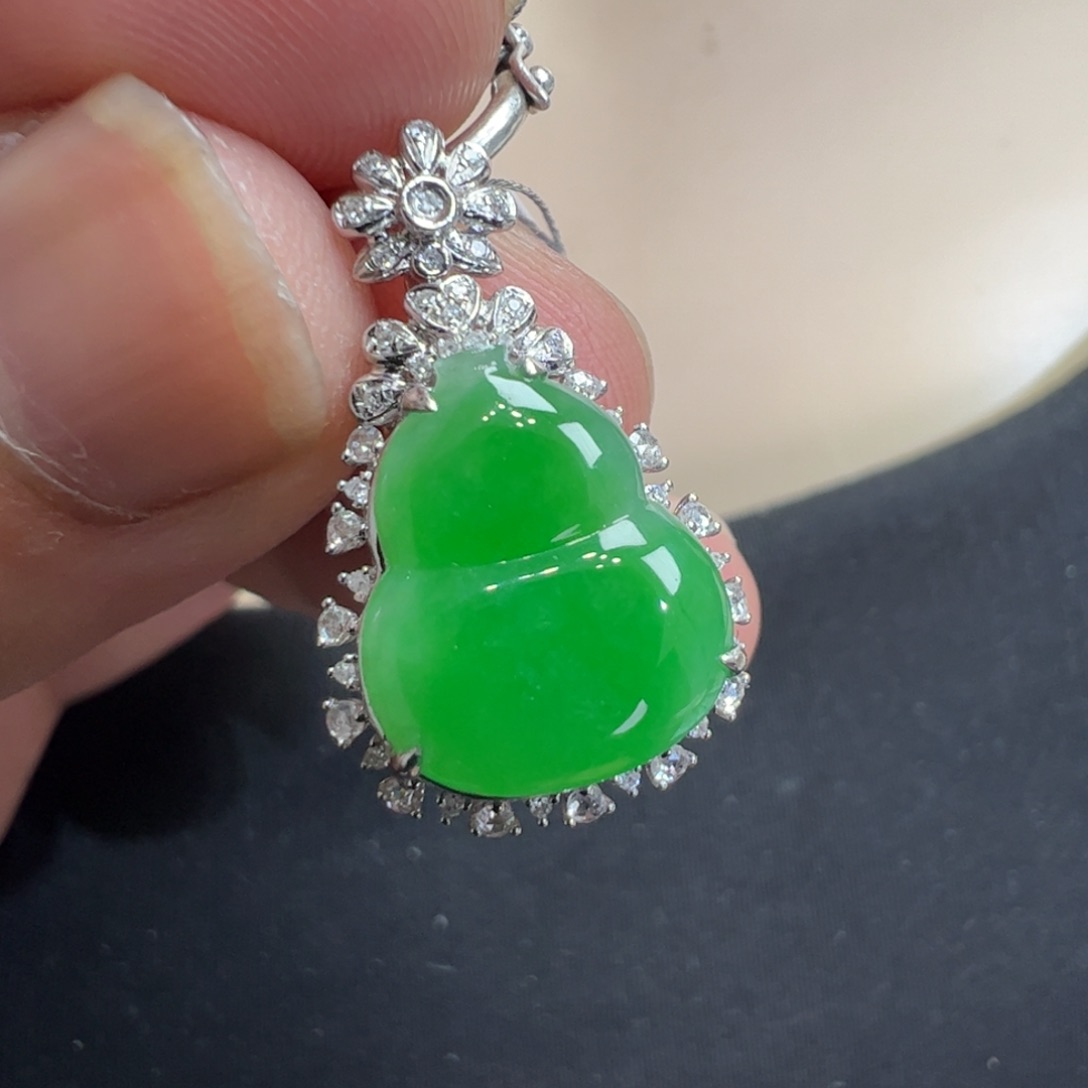 翡翠18K金镶嵌吊坠(不含链)