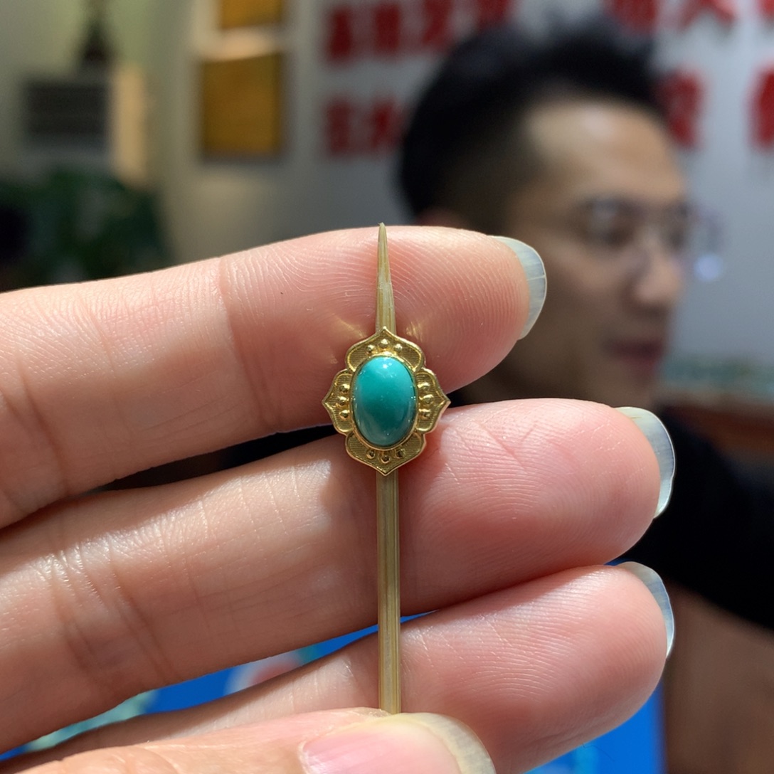 18K金镶嵌绿松石配饰
