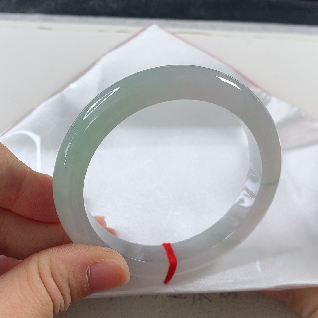 翡翠手镯未镶嵌①②⑤