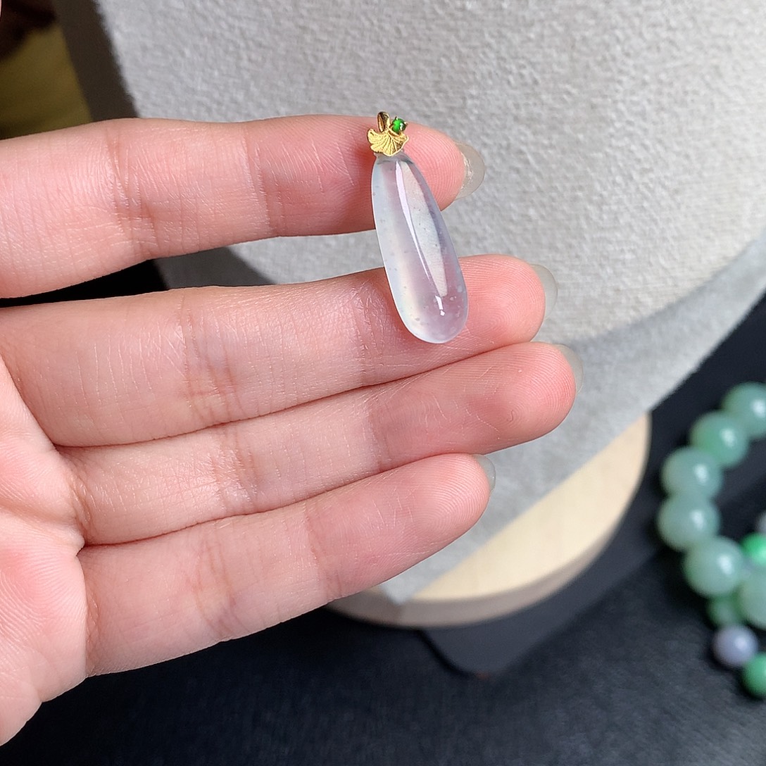 翡翠裸石18K金镶嵌缅甸天然A货翡翠冰种福瓜