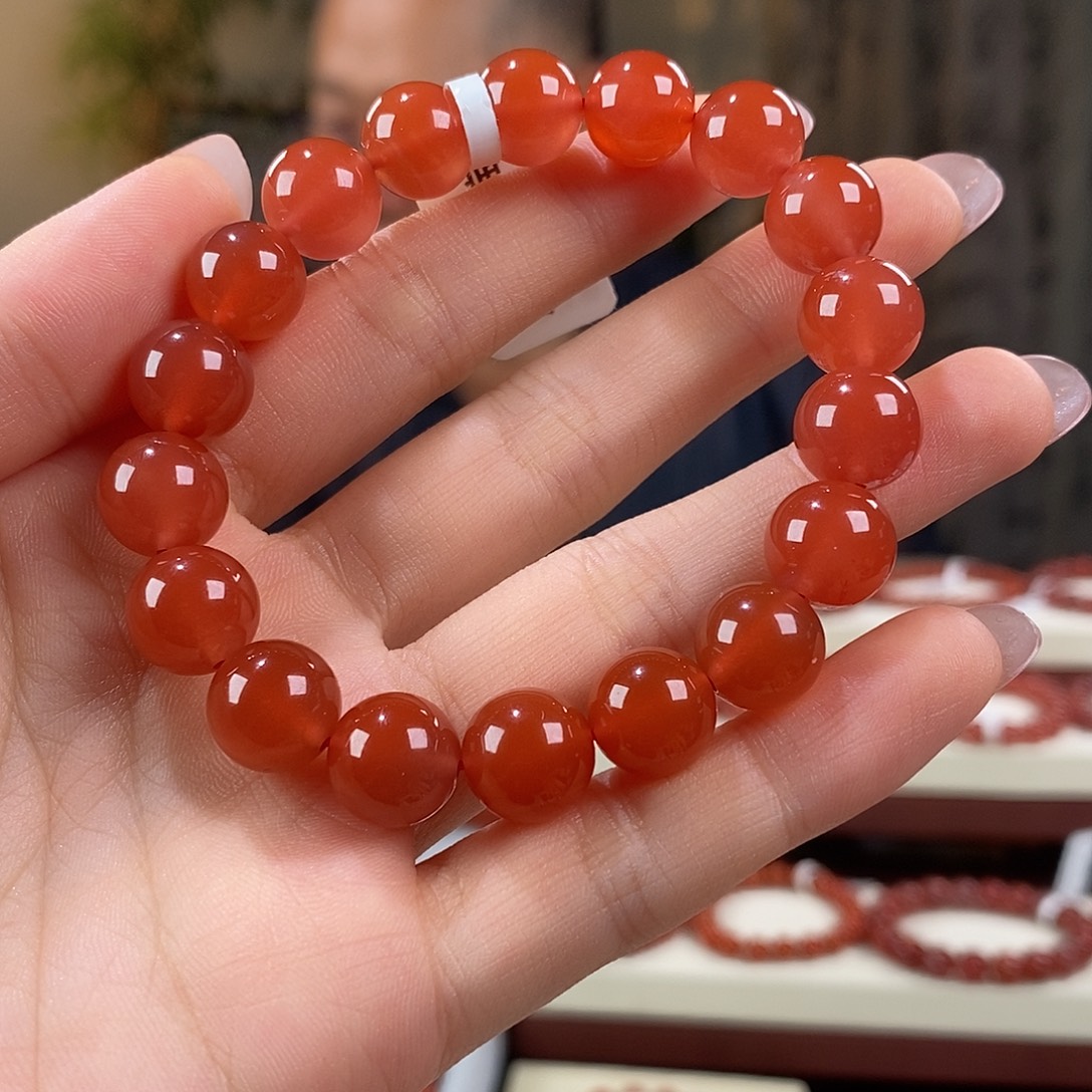 南红玛瑙未镶嵌手串原矿10.5mm 特级冰红保山