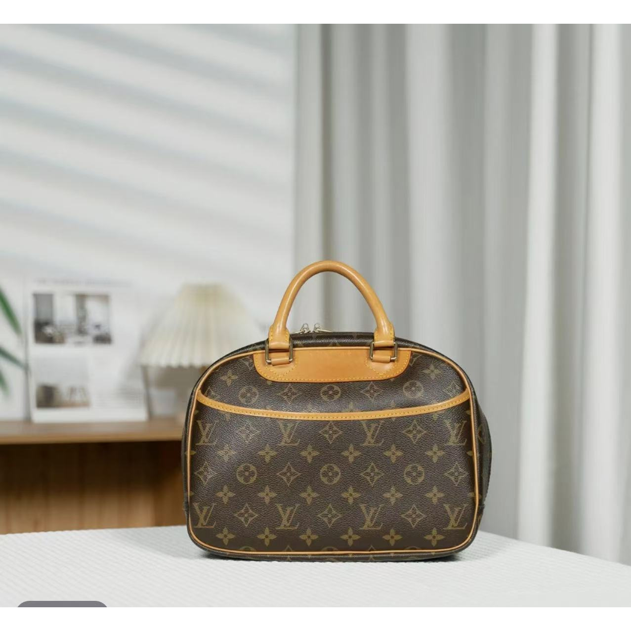 LouisVuitton/路易威登/雅云/小号珍妮/植鞣革换新/修复品