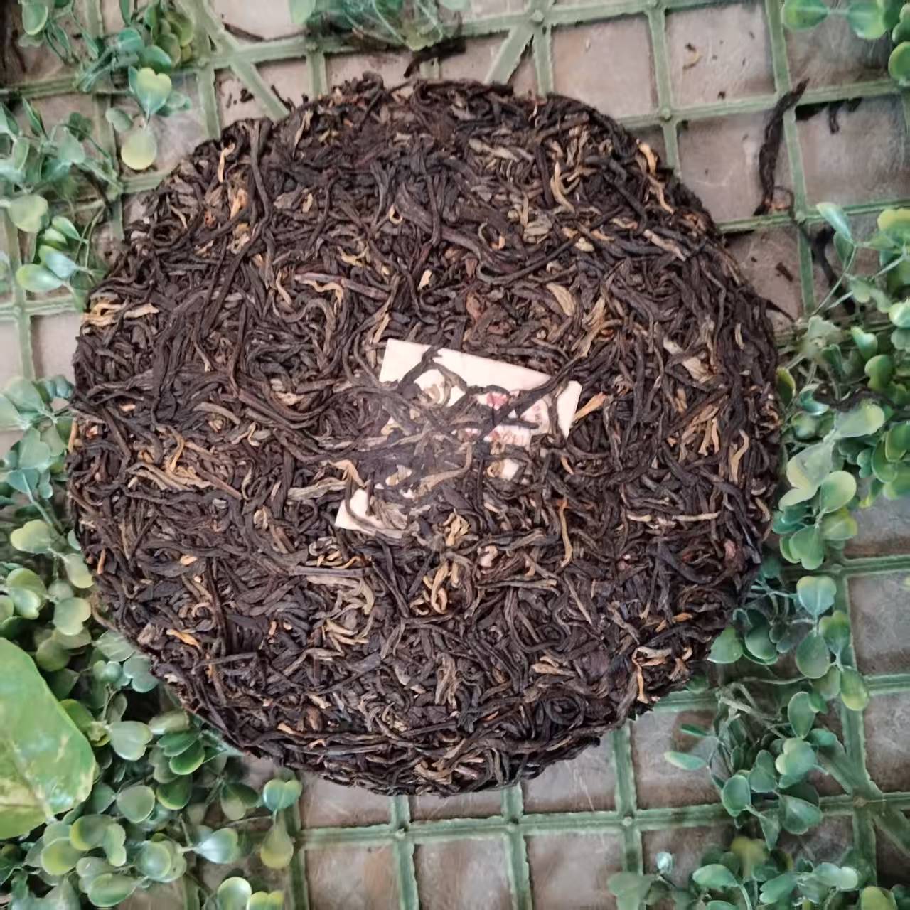 雨腾古茶  X香媛Y" 女B "桐木关凤W红金骏皇300g/饼 （12月28）