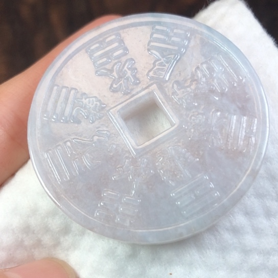 翡翠未镶嵌颈饰缅甸A货，每天下午1点半开播