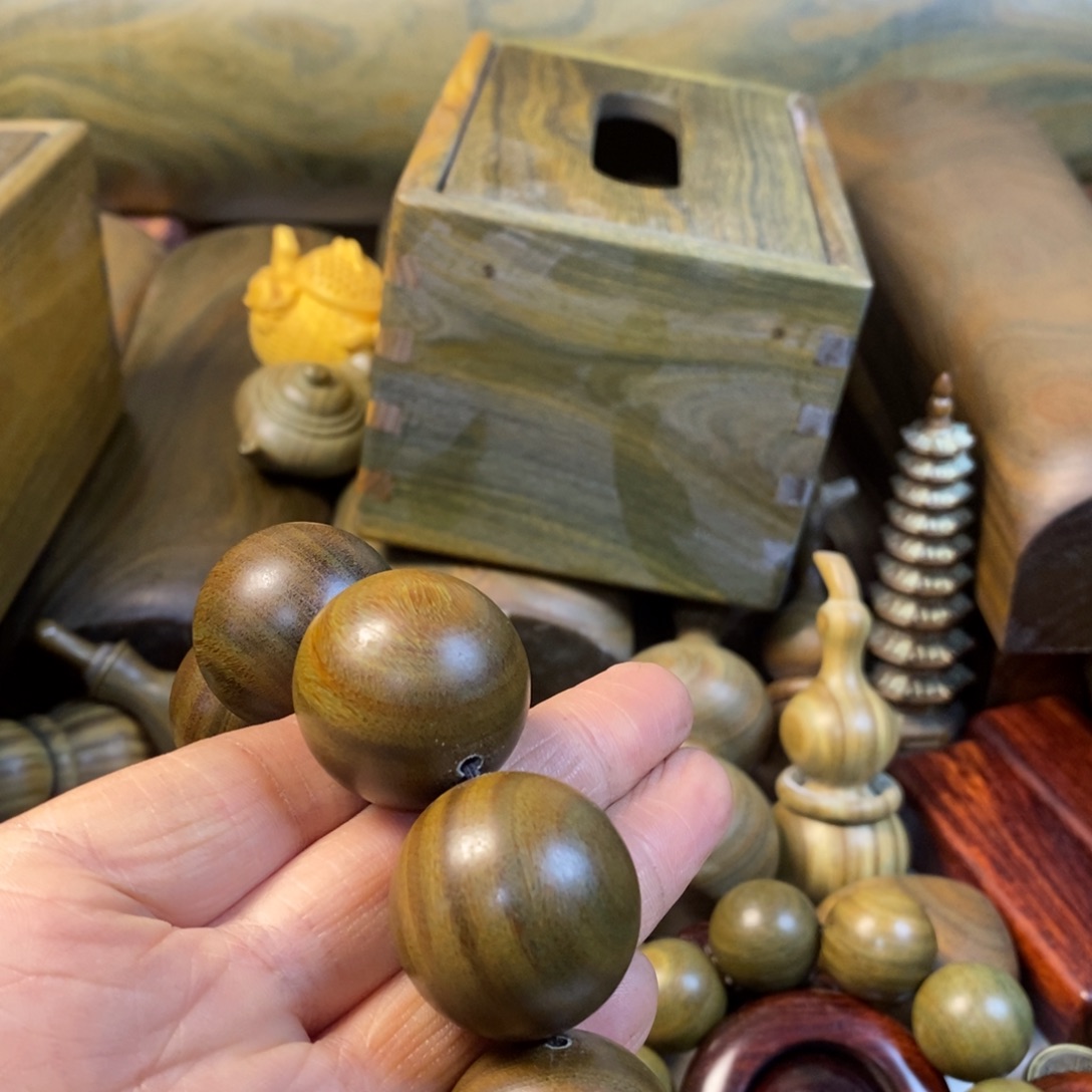 陶瓷绿檀木质工艺品220