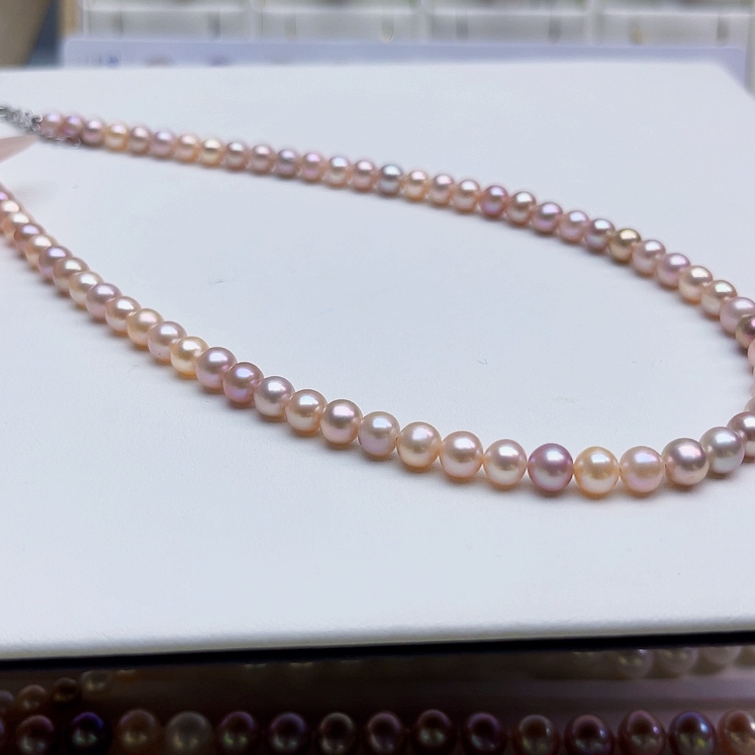 颈饰淡水珍珠未镶嵌