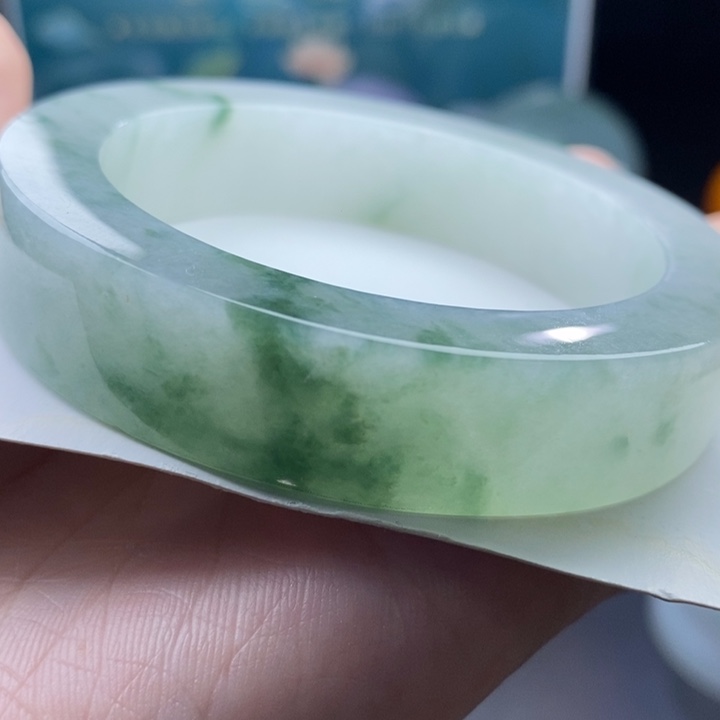 定制翡翠未镶嵌正圈