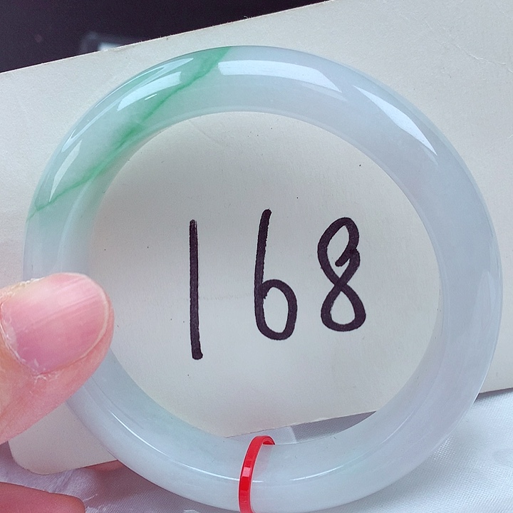 翡翠未镶嵌手镯翡翠