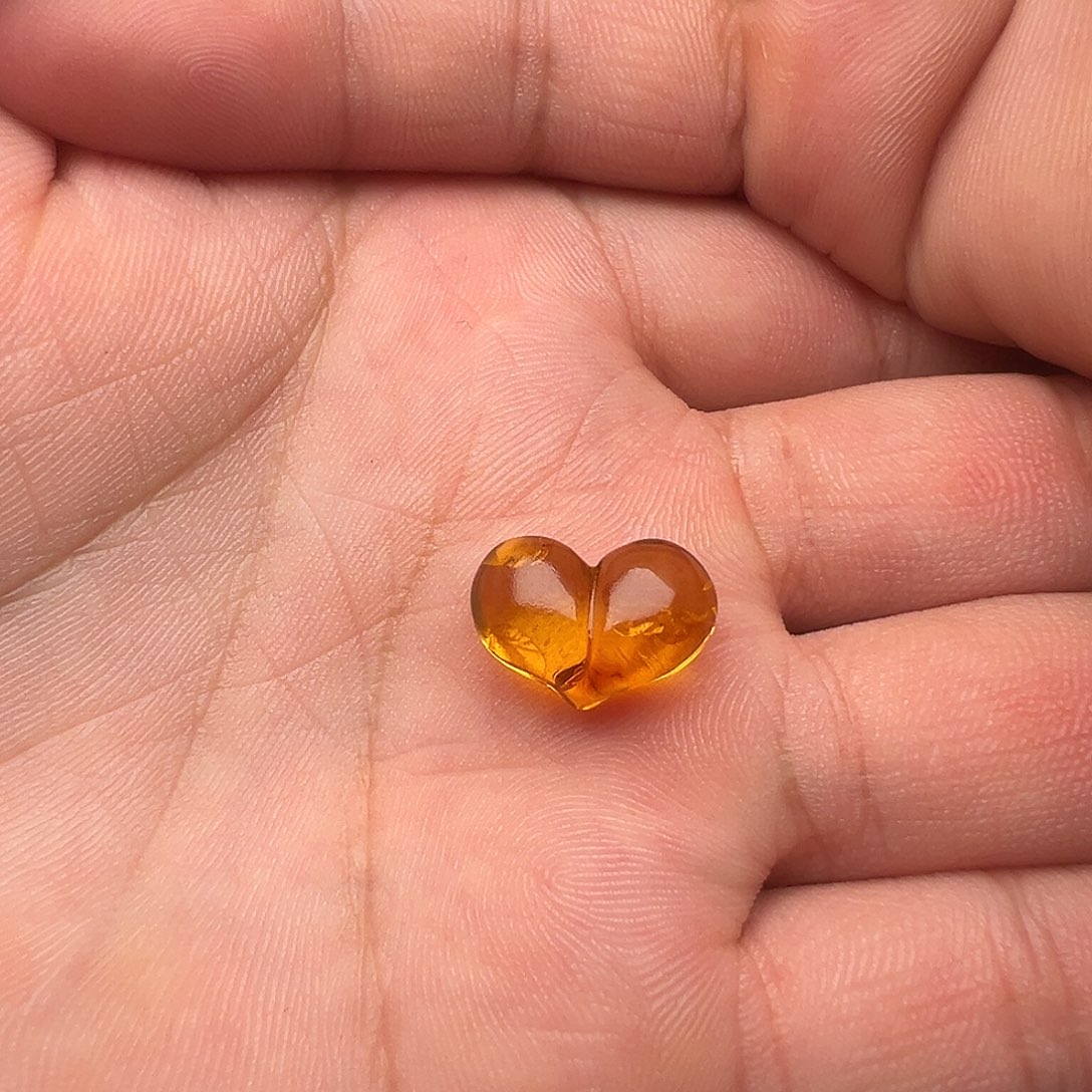 今***觉琥珀（花珀）颈饰未镶嵌花珀屁桃（打孔不退换）