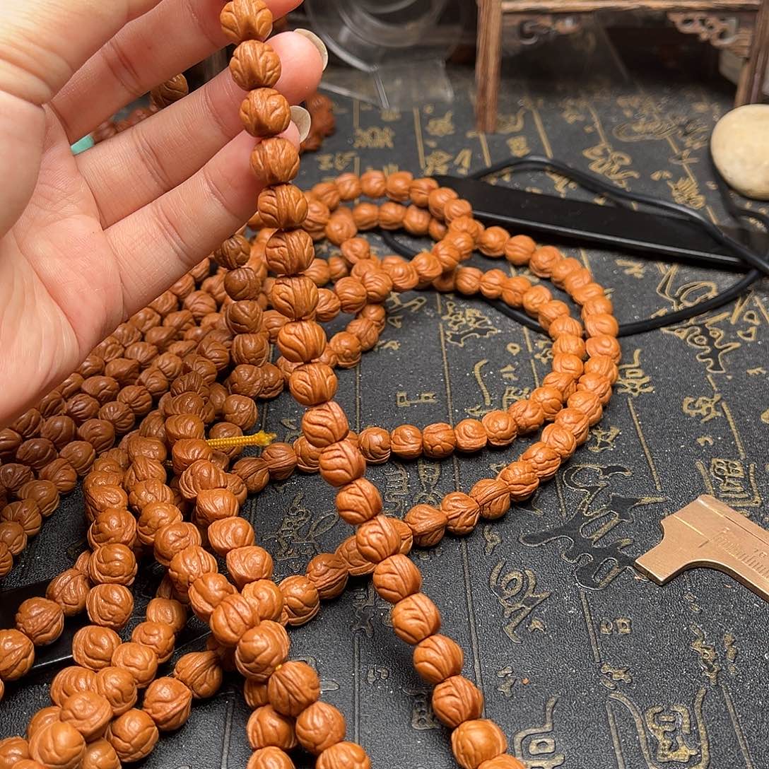 桃核吊坠玉龙薄挂