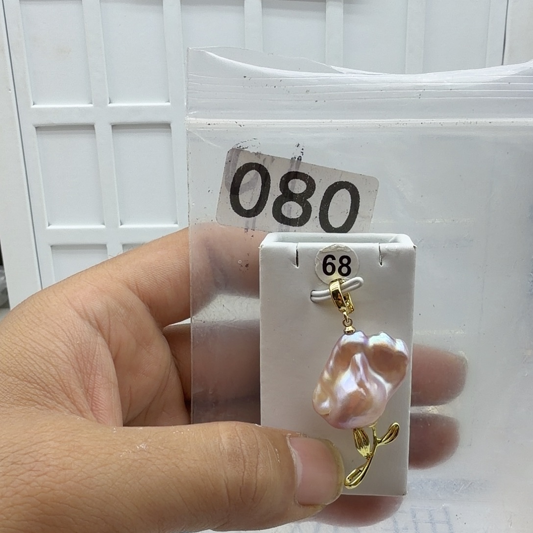 淡水珍珠颈饰合金