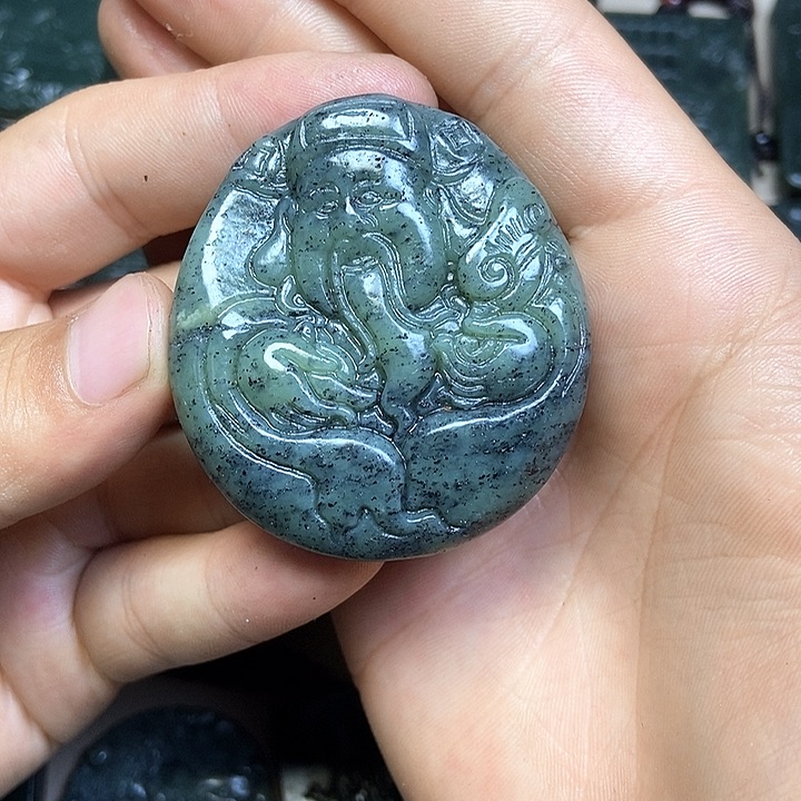 和田玉未镶嵌挂件