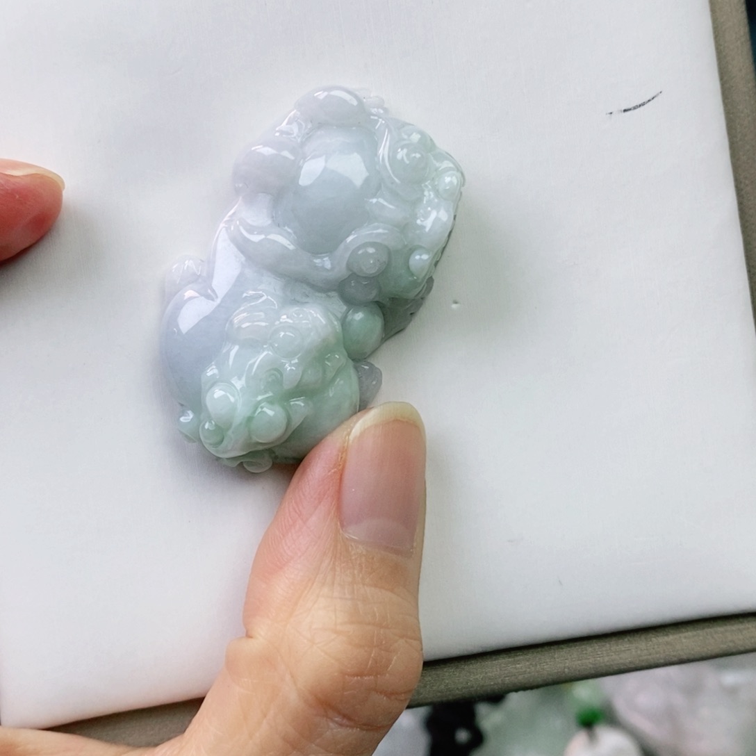 翡翠颈饰未镶嵌中**孩貔貅