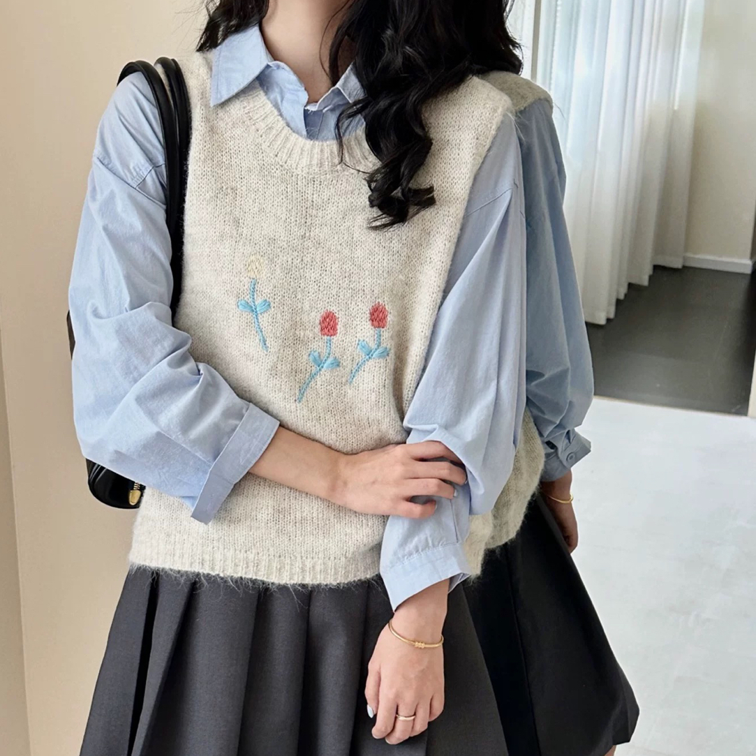 圆领针织上衣慵懒风女装开衫款秋冬毛衣（No退No换）