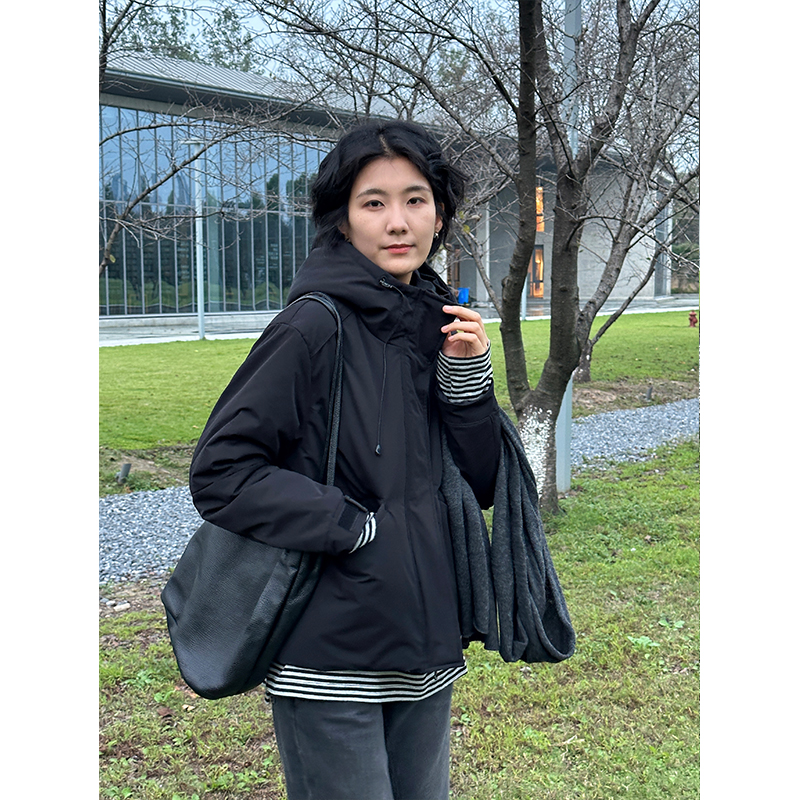 浪清/女装推荐 丽尔厚款时尚棉衣42899#