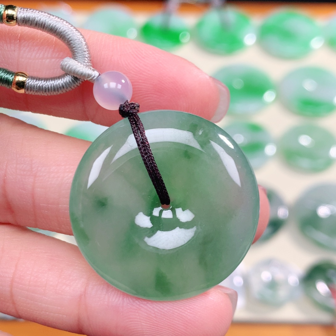 翡翠未镶嵌颈饰29.6-6.0