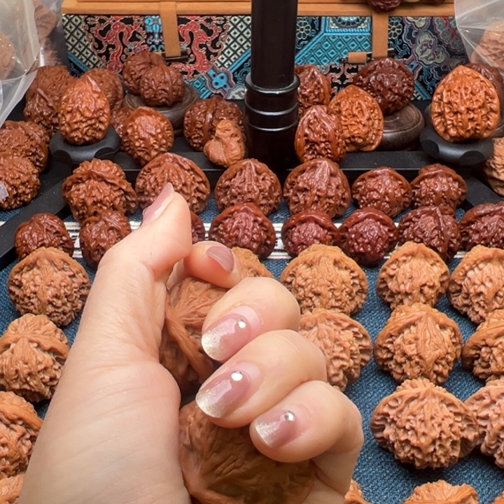 桃核吊坠柱*个哥哥哥哥