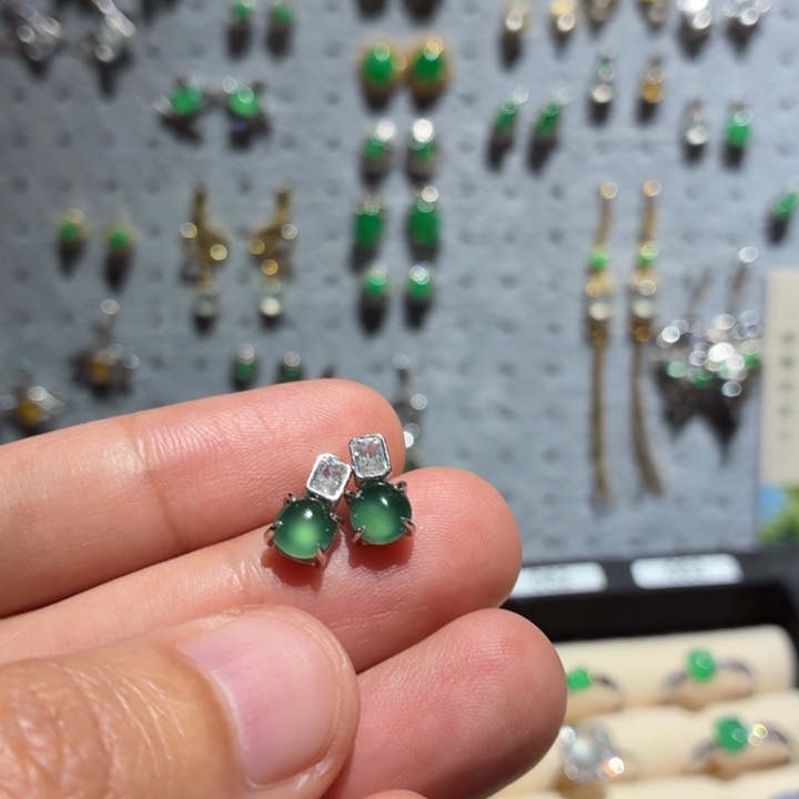 创***所翡翠银S925镶嵌耳饰
