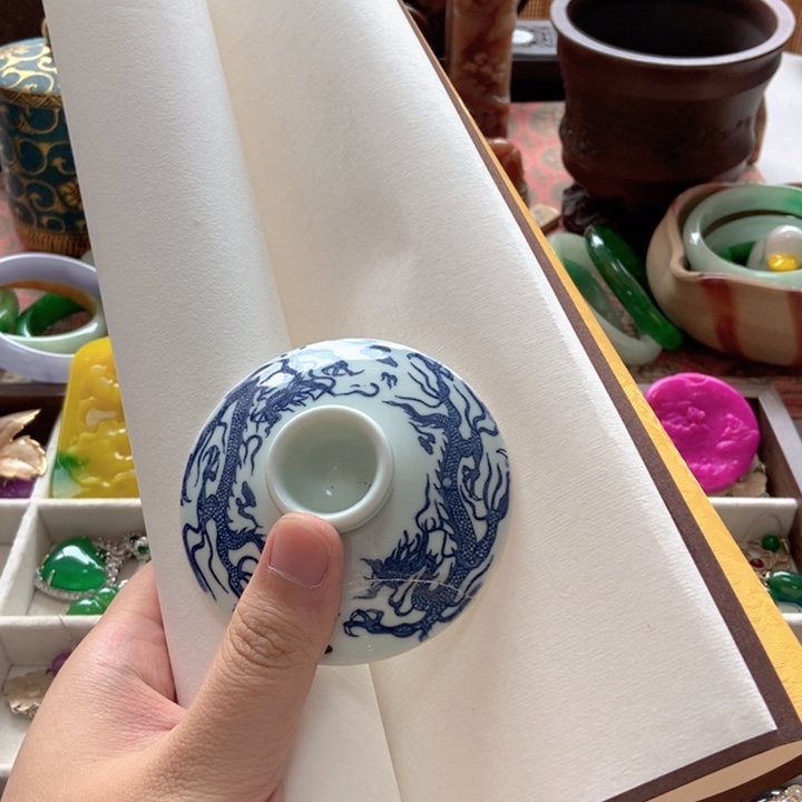 瓷片不会哈哈哈哈哈哈哈哈哈哈