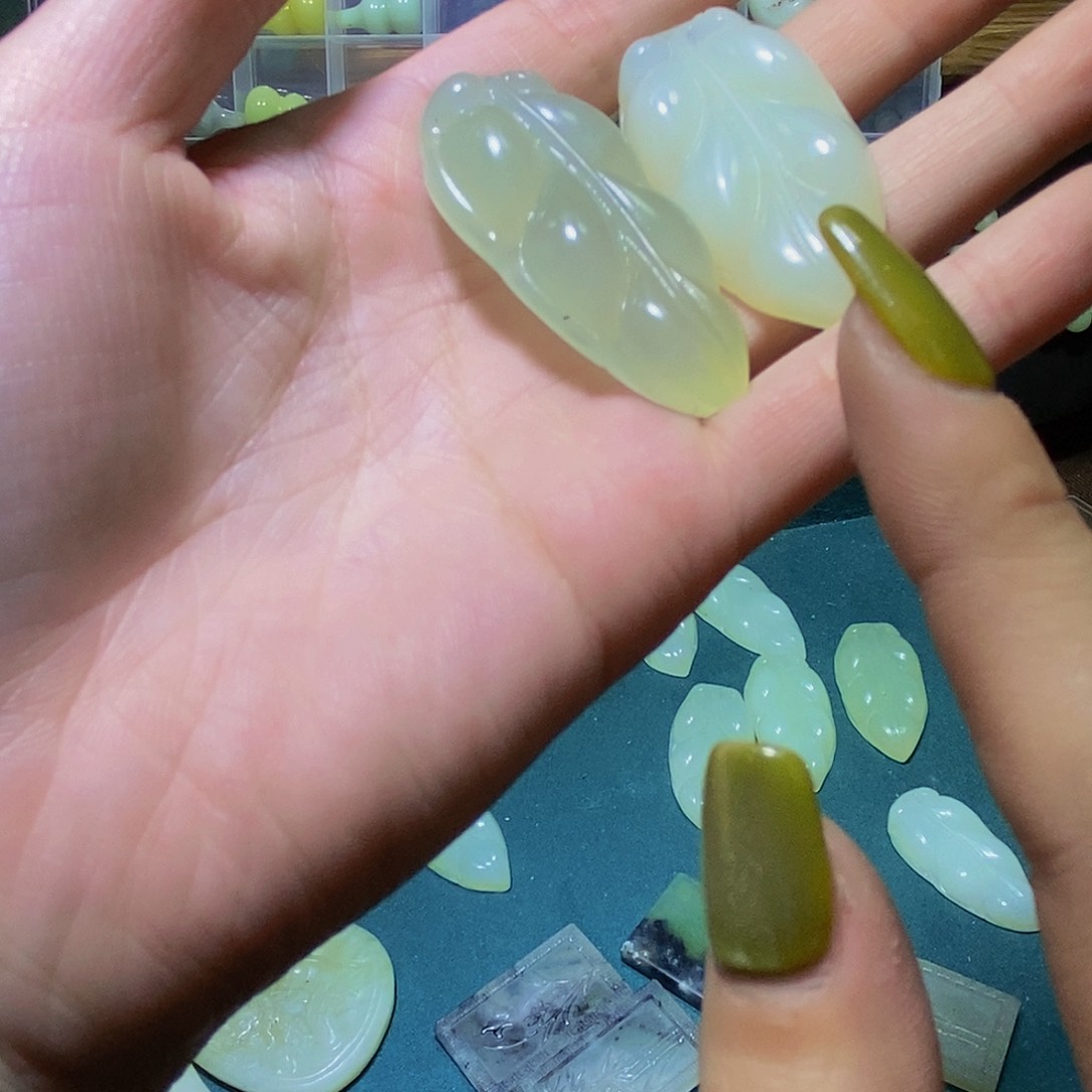 蛇纹石玉其他未镶嵌64