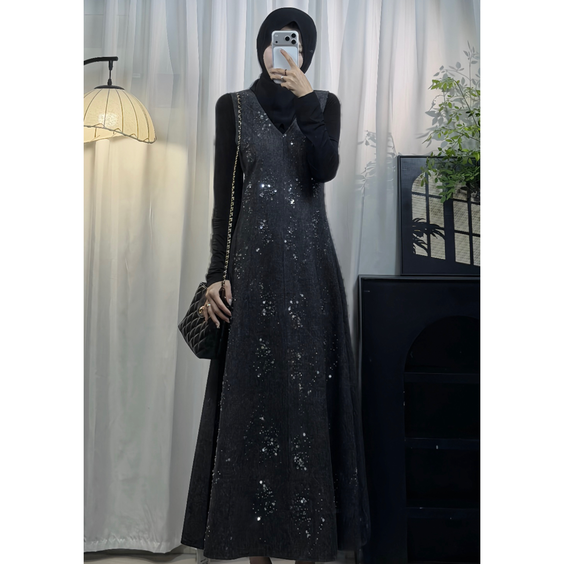 “碎钻星河”重工手工钉珠背心连衣裙