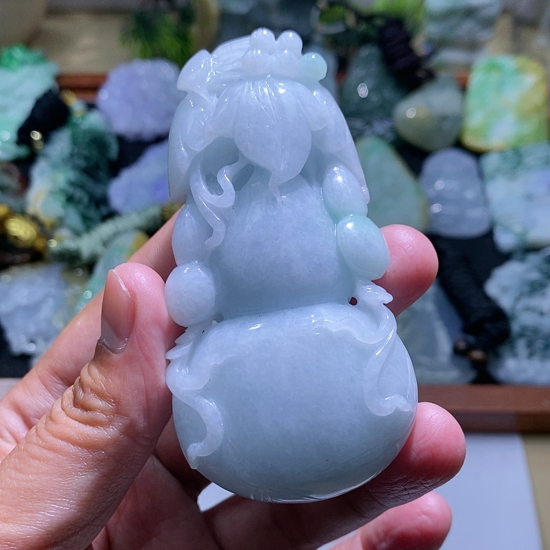 【闪购商品】翡翠颈饰未镶嵌葫芦