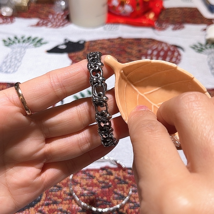 瓷片Fgjkhjkhjkjhjj