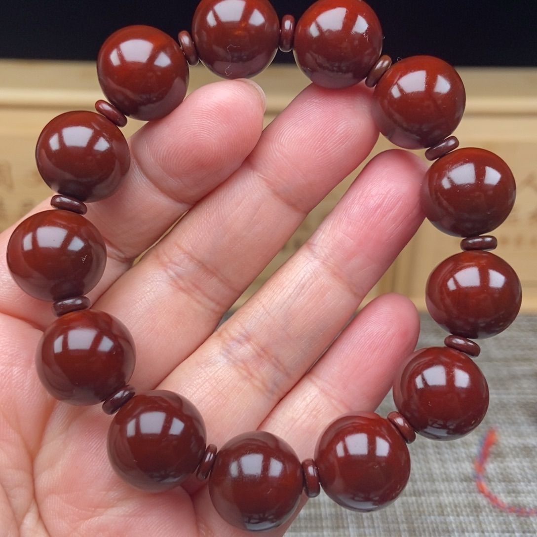 橄榄核吊坠光珠16