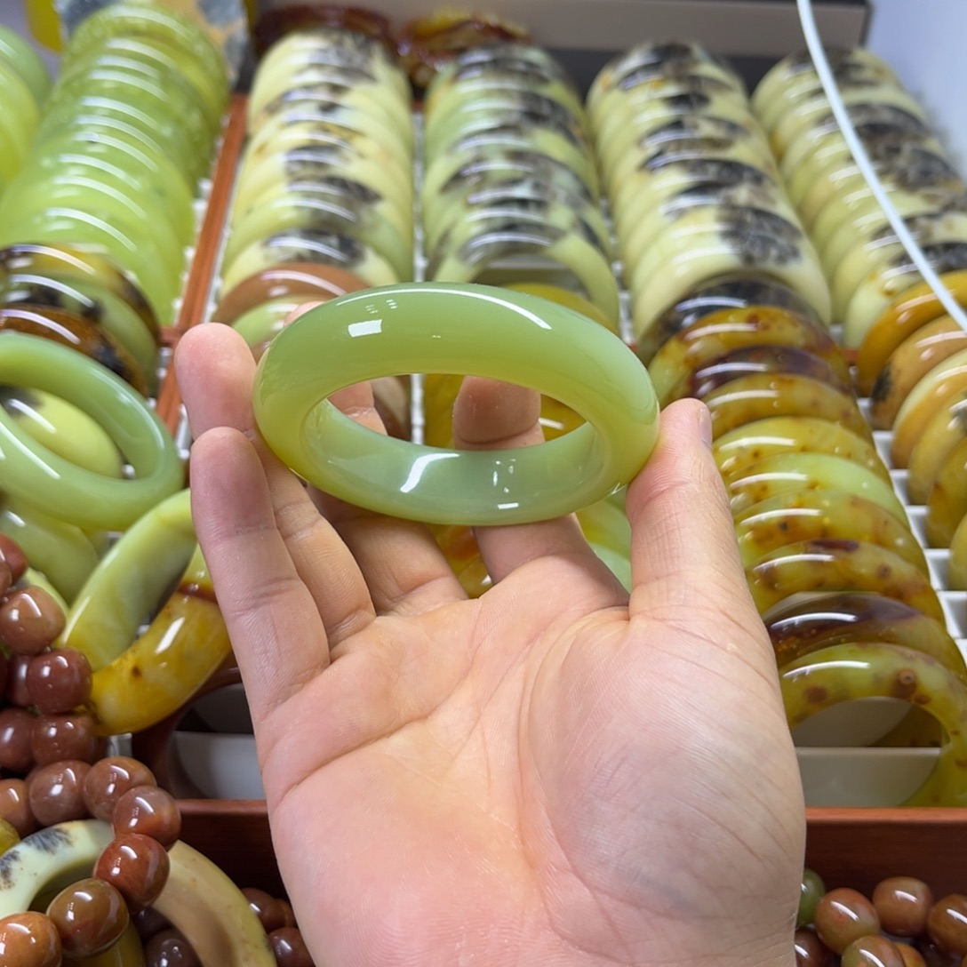 蛇纹石玉合金手镯
