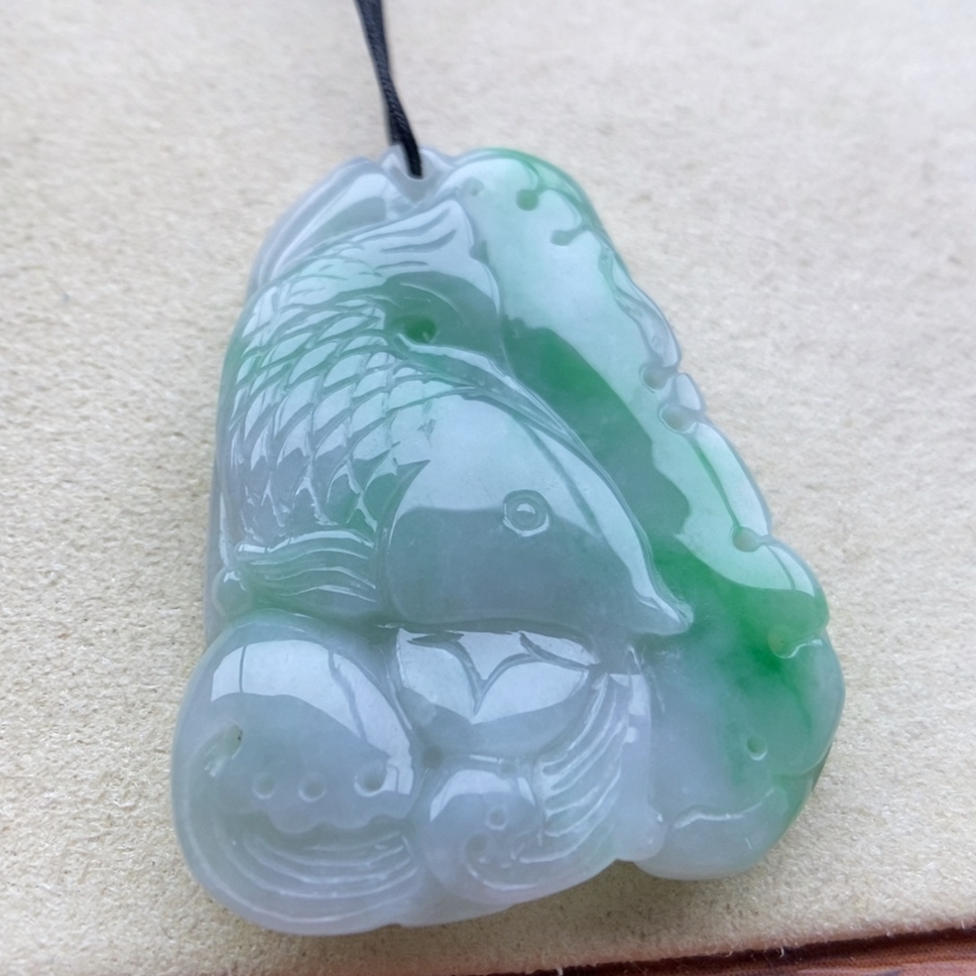 翡翠未镶嵌颈饰吊坠20